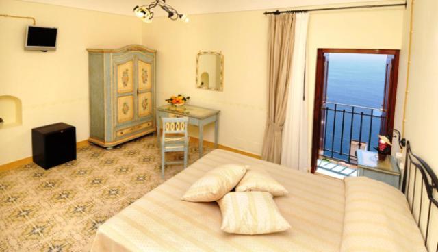 Locanda Degli Dei Praiano Exterior foto
